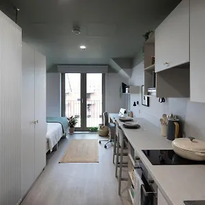 Keel House Modern Capsule hotel Edinburgh